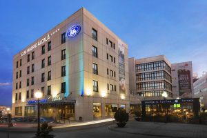 Fachada hotel Elba Madrid Alcalá